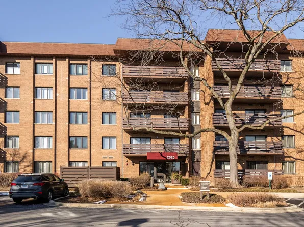 2020 Chestnut Ave Unit 311, Glenview, IL 60025
