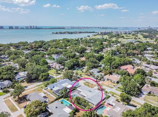 415 Poinsettia Rd, Belleair, FL 33756