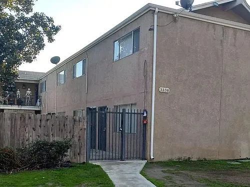 3338 E Sierra Madre Ave Photo 1