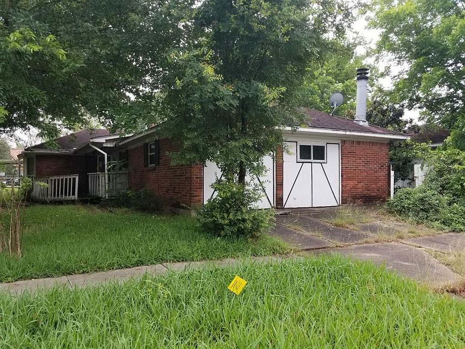 1st image of 2512 Dewberry Ln