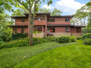 4N694 Magnolia Ln, Wayne, IL 60184