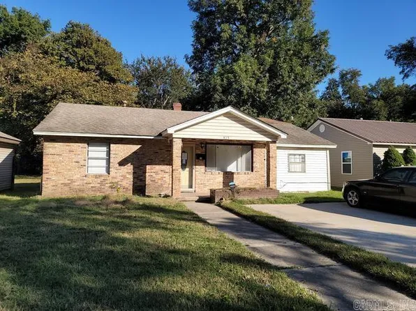 535 SW Parkway Dr, Blytheville, AR 72315