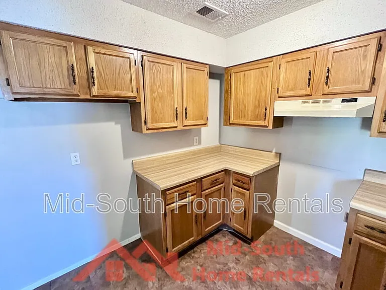 4258 Briarberry Ln — Photo 8