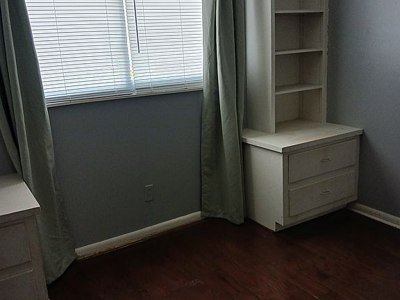 3rd image of 201 Acklen Park Dr APT 7
