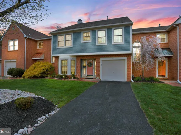 10 Wiltsire Ct, Medford, NJ 08055