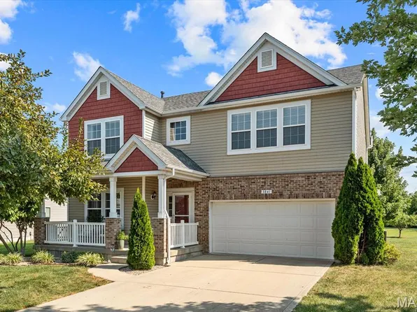 3841 Winward Way Dr, Swansea, IL 62226