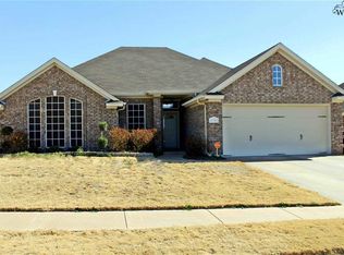 5307 Ridgecrest Dr, Wichita Falls, TX 76310