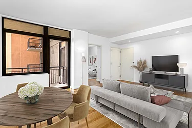 Rented by Living New York