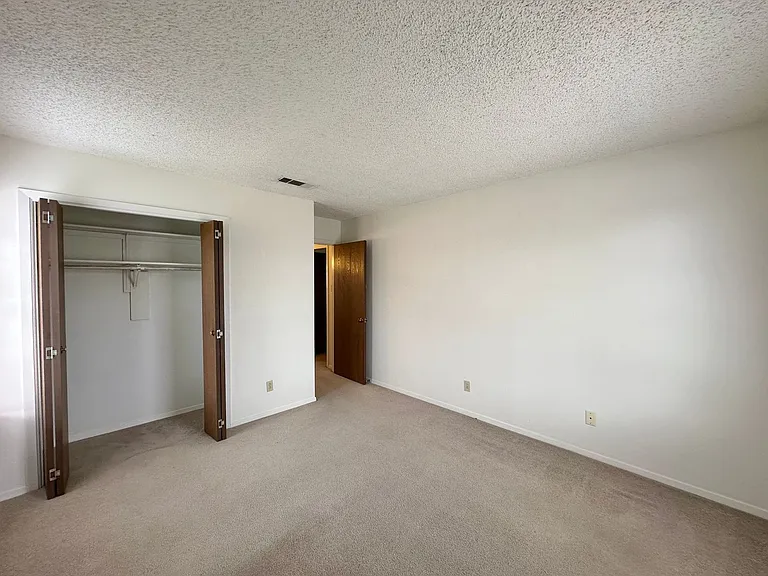 1304 Quail Cir — Photo 13