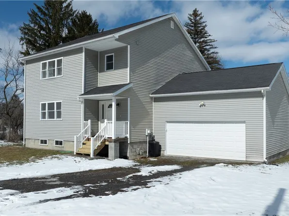 2 Hillcrest Dr, Dryden, NY 13053