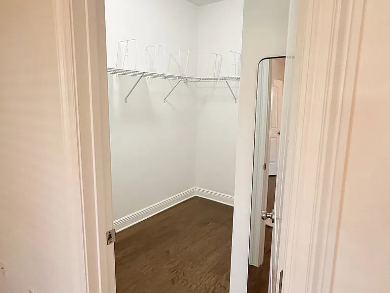 57 Lamon Dr — Photo 4
