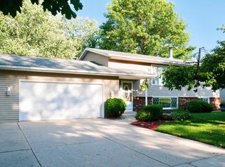 1063 Central Ave, Holland, MI 49423