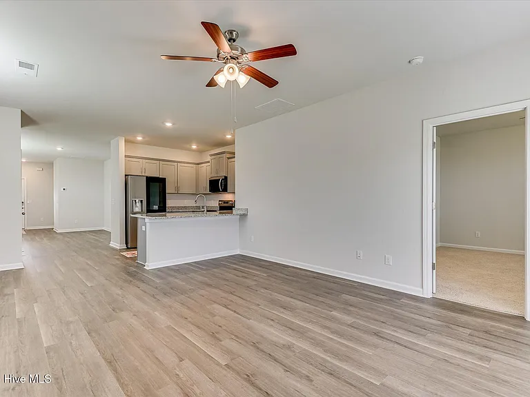 5167 Captain Dr — Photo 21