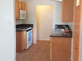 262 W Willow St, Pomona, CA