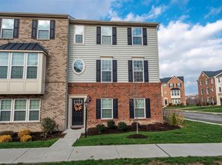 101 Pointe View Dr, Mars, PA 16046
