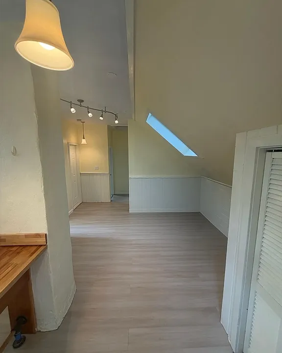 1 Thingvalla Ave #3