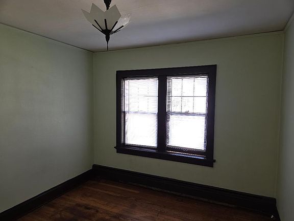 5th image of 3865 E Layton Ave APT 1