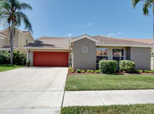10049 Country Brook Rd, Boca Raton, FL 33428