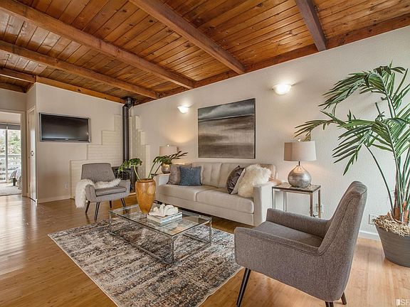 3rd image of 1584 48th Avenue #A