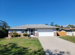 1207 Pineland Ave, Venice, FL 34285