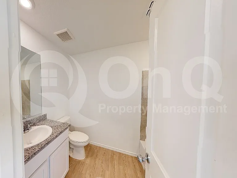9757 Platteview Rd — Photo 15