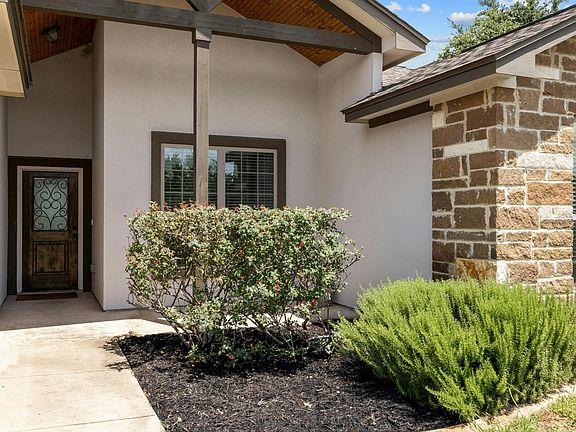 5th image of 1027 Jewel Ln
