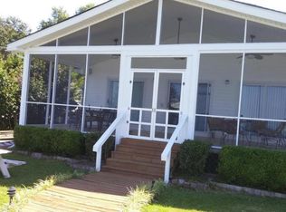 224 Driftwood Dr, Eutawville, SC 29048