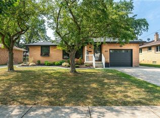 187 Elmsford Dr, Buffalo, NY 14224