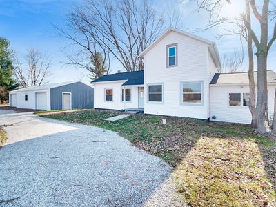 52272 Silver St, Three Rivers, MI, 49093