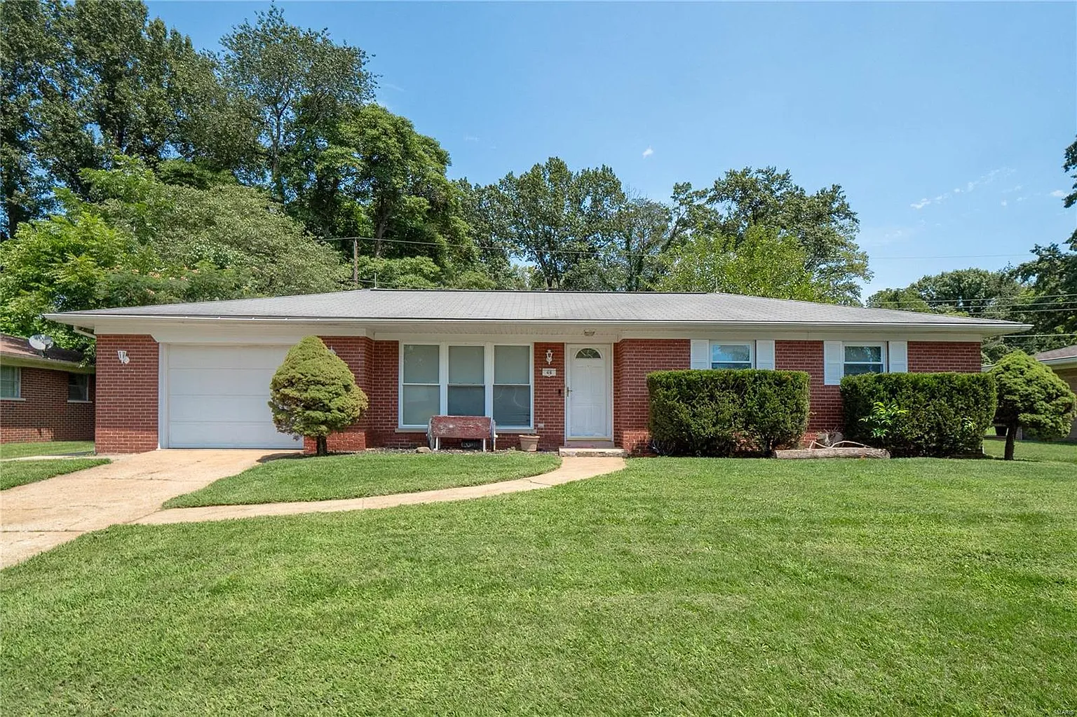 46 Whiteside Dr photo 1