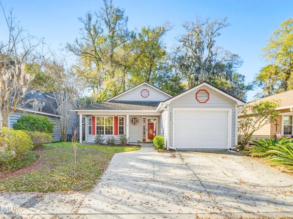 933 Oyster Cove Rd, Beaufort, SC 29902