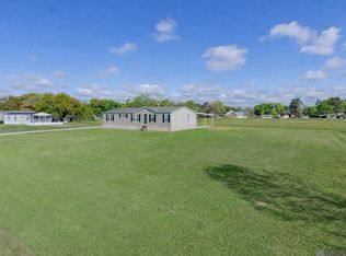 44067 La Coulee Rd, Saint Amant, LA 70774