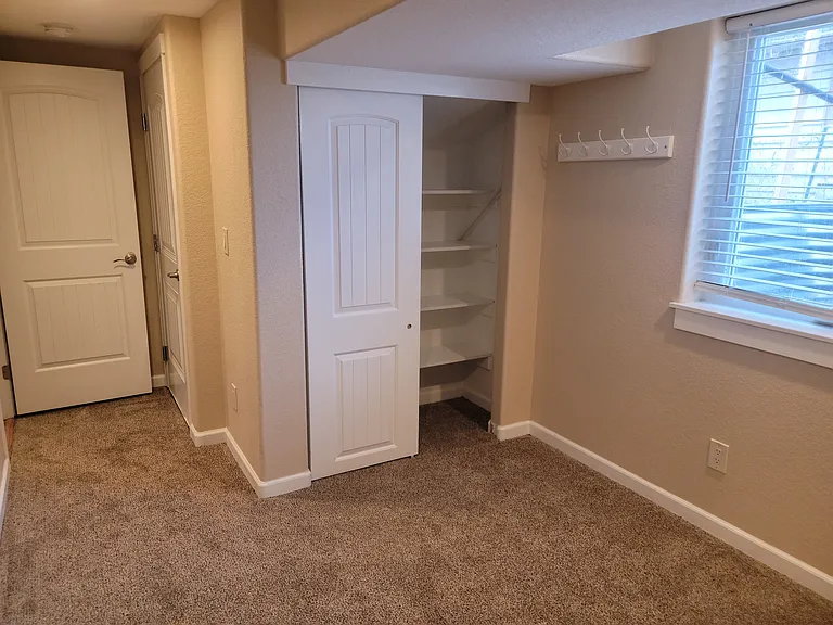 775 1/2 Kilmer St — Photo 14