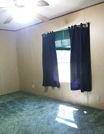 4th image of 16448 Lakeview Cir