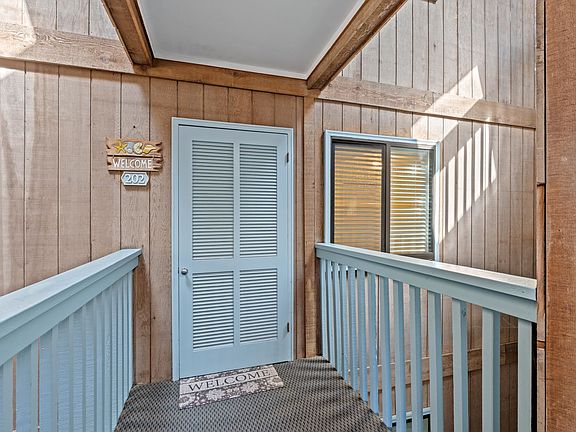 5th image of 5601 Ocean Blvd. N #202A