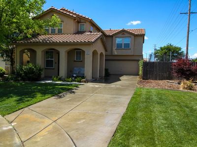 5323 Hadley Ct, Riverbank, CA, 95367