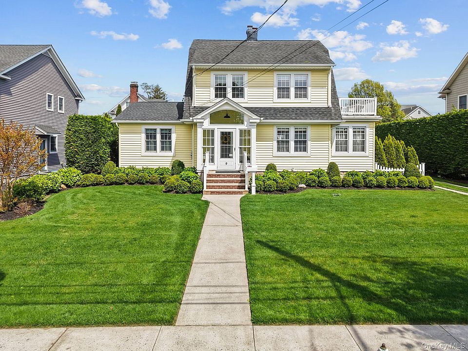 1st image of 9 Hendrickson Avenue