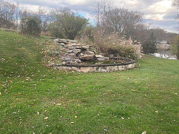 5th image of 1796 Mansfield Dr