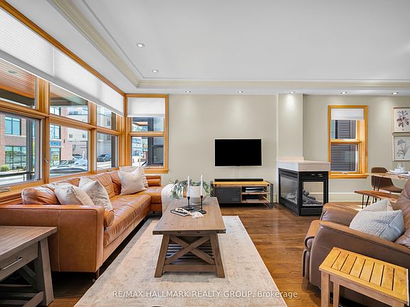 5th image of 376 Winona Ave