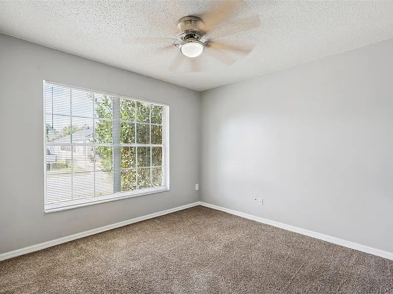 5235 Florida Holly Dr — Photo 15