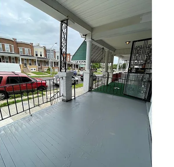 1700 N Pulaski St — Photo 2
