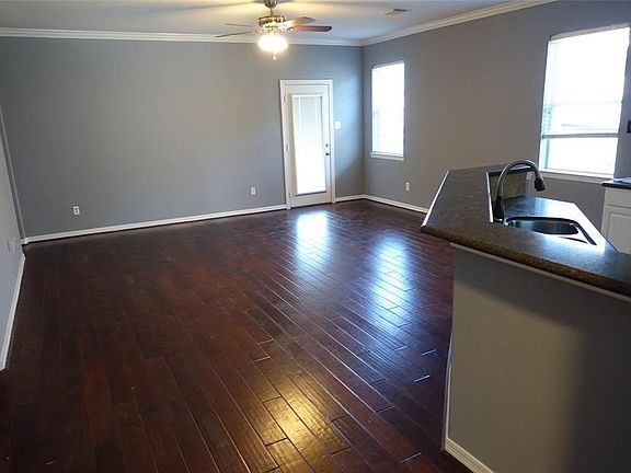 5th image of 6174 Warrington Ln