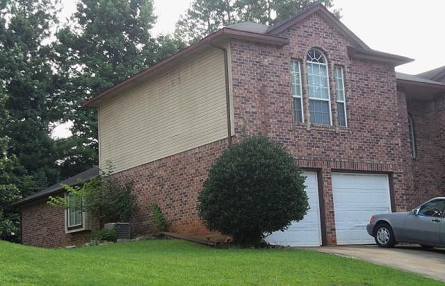 2nd image of 568 Woodstone Rd