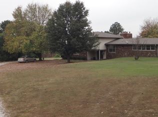 69491 E 94th Rd, Wyandotte, OK 74370