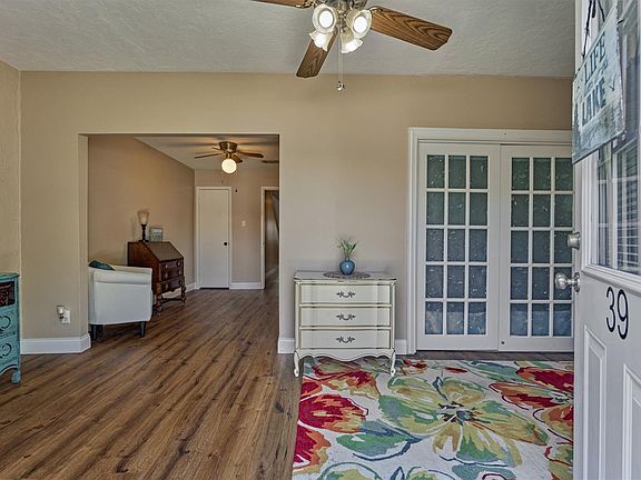 5th image of 39 Regency Point