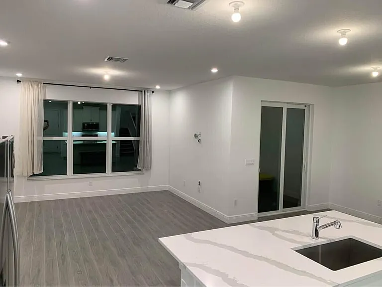 3549 NW Solange Ct — Photo 3