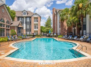 2424 E Tc Jester Blvd APT 6112, Houston, TX 77008