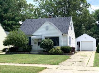 1029 S Wisner St, Jackson, MI 49203