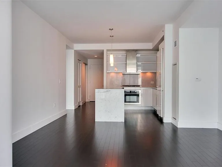 77 Hudson St #3408 — Photo 2