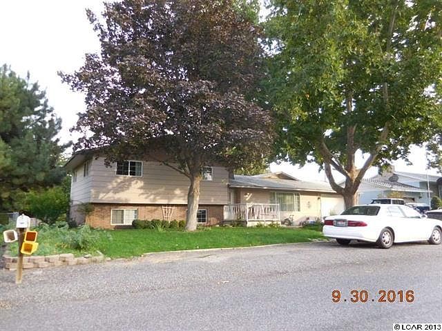 1st image of 2233 Bellevue Dr